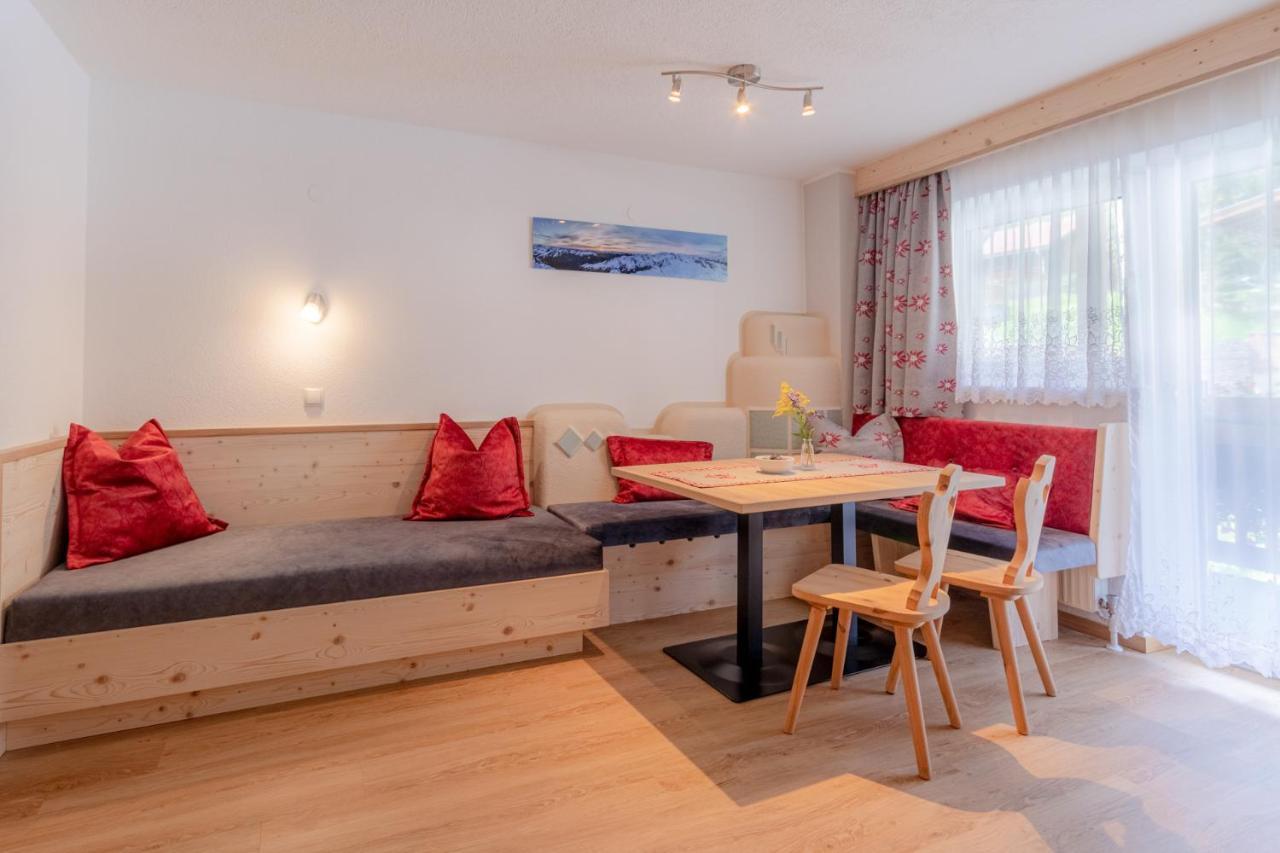 Haus Edmund Apartment Solden Luaran gambar