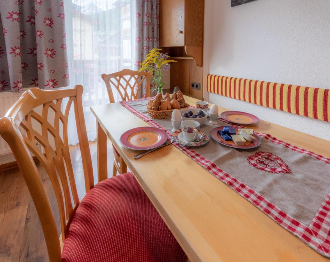 Haus Edmund Apartment Solden Luaran gambar